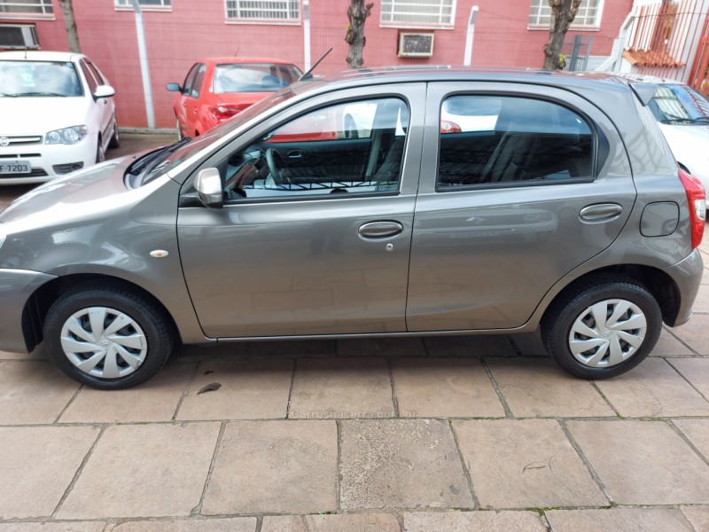 ETIOS 1.3 X 16V FLEX 4P MANUAL - 2018 - DOIS IRMãOS