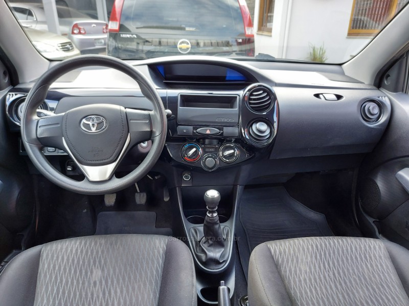 ETIOS 1.3 X 16V FLEX 4P MANUAL - 2018 - DOIS IRMãOS