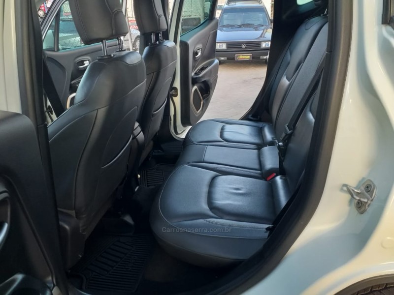 RENEGADE 2.0 16V TURBO DIESEL LONGITUDE 4P 4X4 AUTOMÁTICO - 2018 - BENTO GONçALVES
