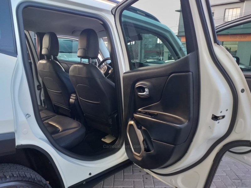RENEGADE 2.0 16V TURBO DIESEL LONGITUDE 4P 4X4 AUTOMÁTICO - 2018 - BENTO GONçALVES