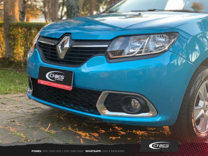 SANDERO 1.6 DYNAMIQUE 8V FLEX 4P MANUAL - 2015 - CARLOS BARBOSA