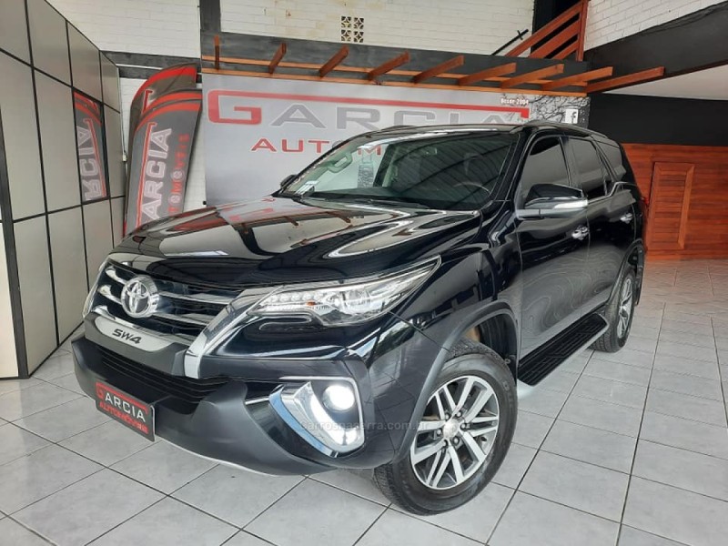 hilux sw4 2.8 srx 4x4 16v turbo intercooler diesel 4p automatico 2017 igrejinha