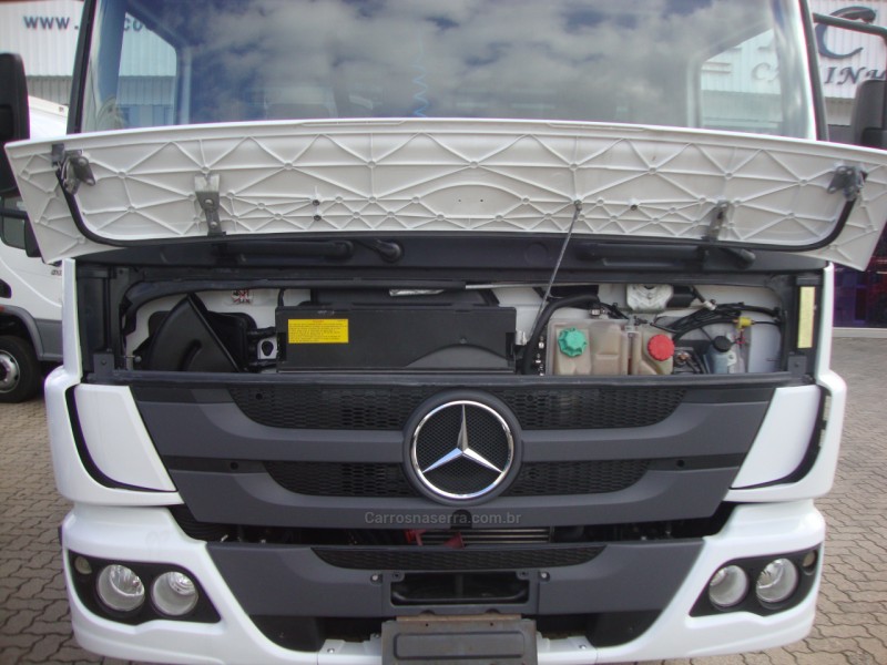 atego 1419  2012 garibaldi