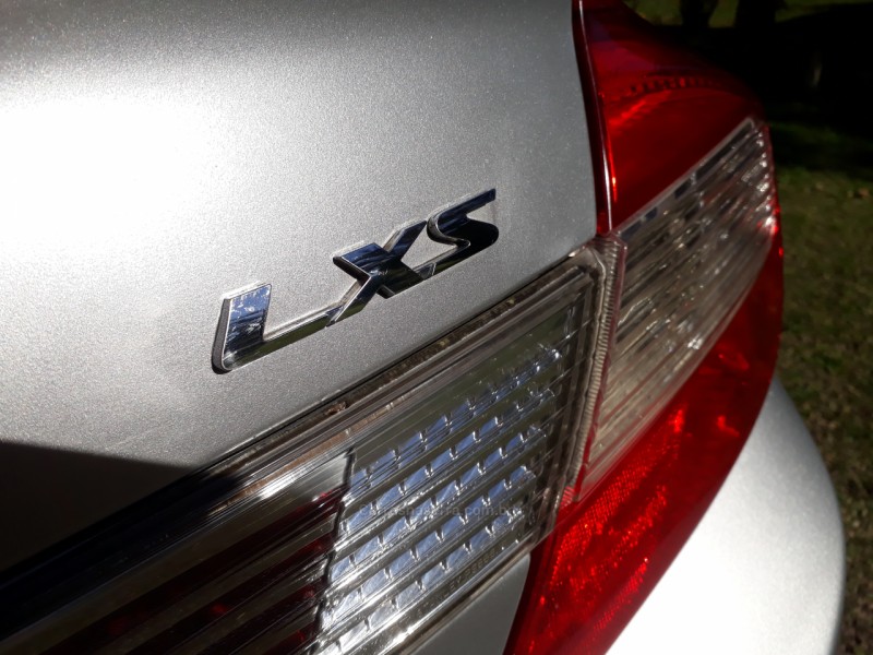 CIVIC 1.8 LXS 16V FLEX 4P AUTOMÁTICO - 2015 - TRêS COROAS