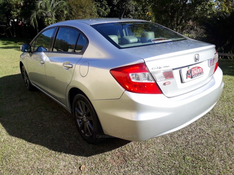 CIVIC 1.8 LXS 16V FLEX 4P AUTOMÁTICO - 2015 - TRêS COROAS