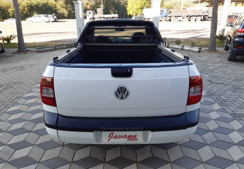 SAVEIRO 1.6 MI CS 8V FLEX 2P MANUAL G.V - 2011 - BOM PRINCíPIO