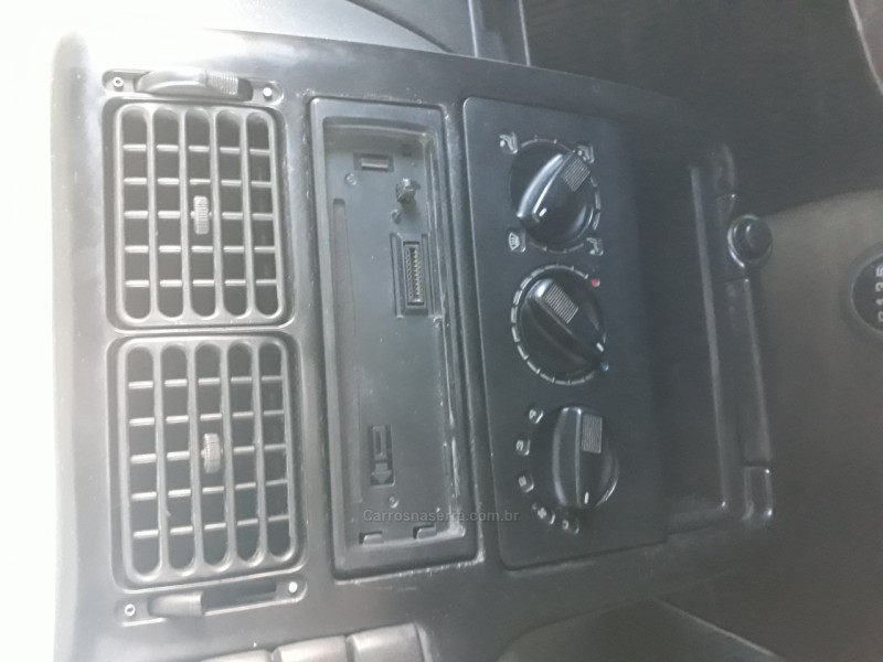 VAN 1.6 MI 8V GASOLINA 2P MANUAL - 2000 - CAXIAS DO SUL