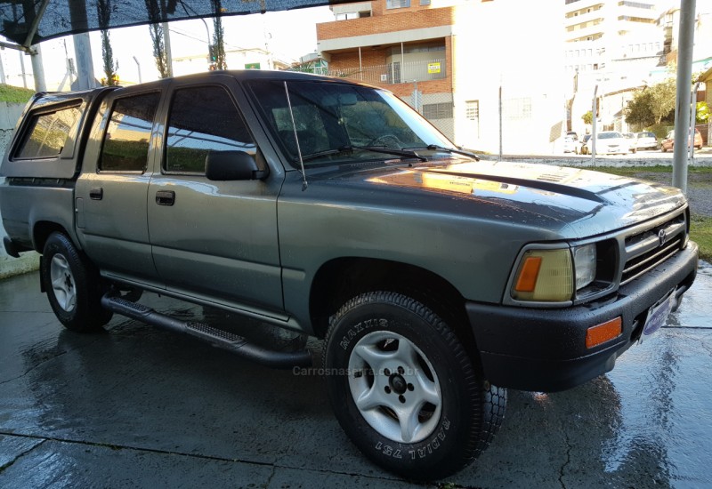 hilux 2.5 std 4x2 cd 16v turbo diesel 4p manual 1999 caxias do sul