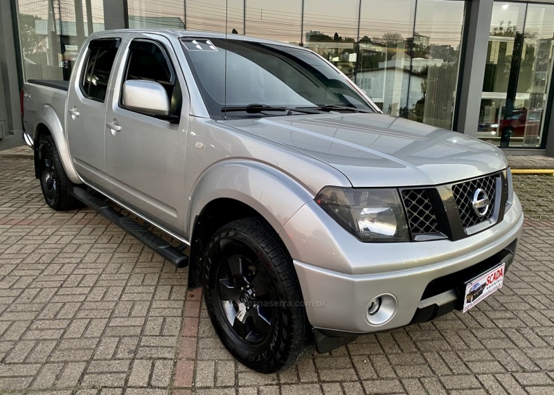 frontier 2.5 se 4x4 cd turbo eletronic diesel 4p manual 2011 caxias do sul
