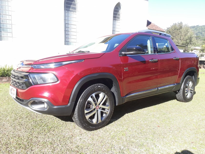 TORO 2.0 16V TURBO DIESEL VOLCANO 4WD AUTOMÁTICO - 2017 - TRêS COROAS