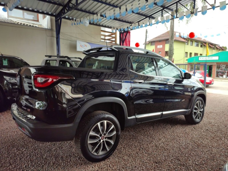 TORO 2.0 16V TURBO DIESEL VOLCANO 4WD AUTOMÁTICO - 2019 - CANELA