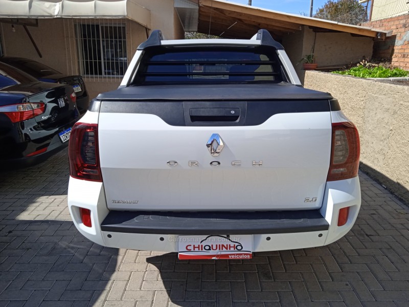 DUSTER OROCH 2.0 16V FLEX DYNAMIQUE 4P AUTOMÁTICO - 2018 - CAXIAS DO SUL