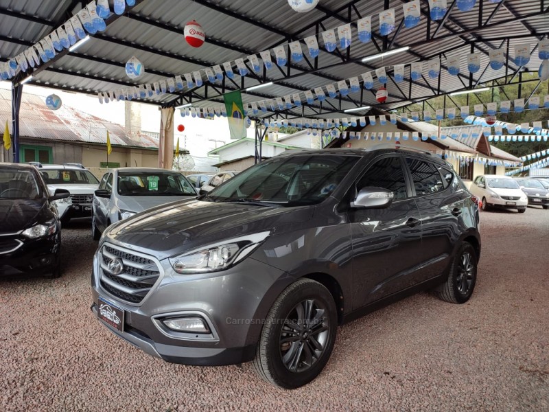 ix35 2.0 gl 4x2 16v flex 4p automatico 2018 canela