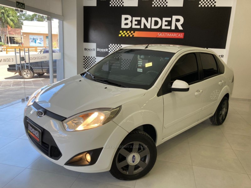 FIESTA 1.6 ROCAM SEDAN 8V FLEX 4P MANUAL
