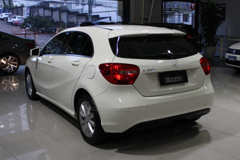 A 200 1.6 TURBO STYLE 16V GASOLINA 4P AUTOMÁTICO - 2014 - CAXIAS DO SUL