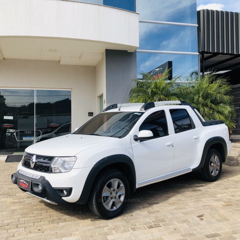 duster oroch 2.0 16v flex dynamique at 4p automatico 2017 guapore