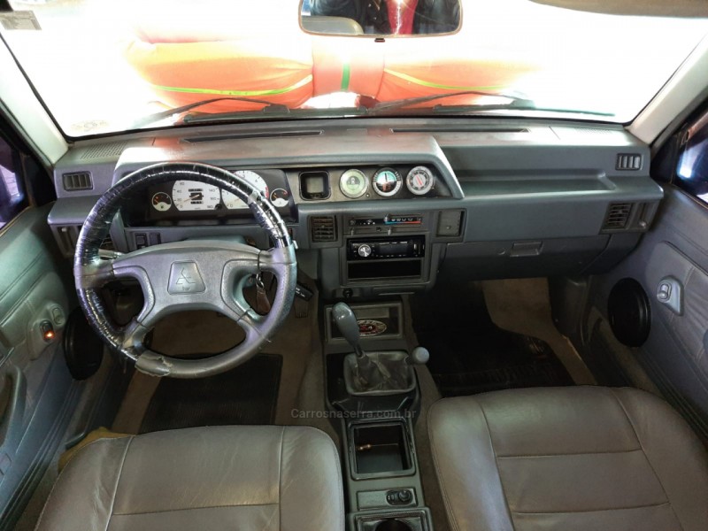 L200  2.5 GLS 4X4 CD 8V DIESEL 4P MANUAL  - 2002 - CAXIAS DO SUL