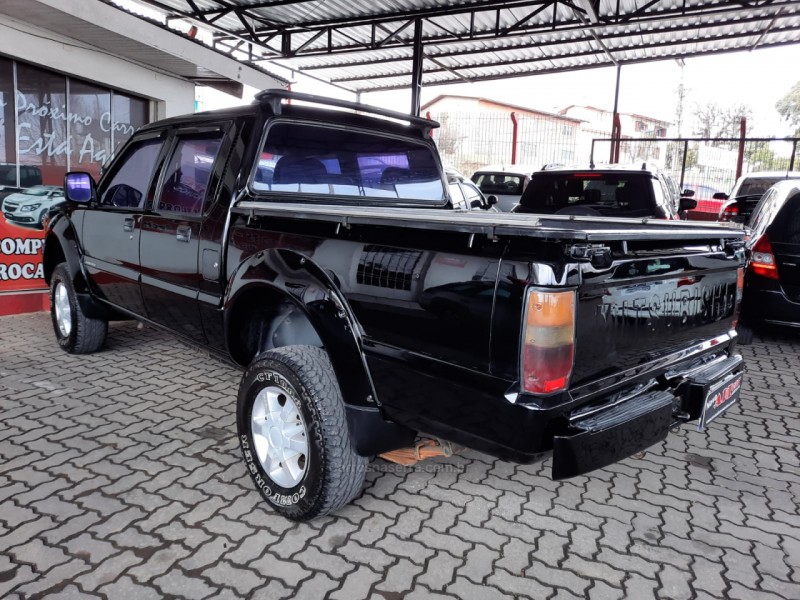 L200  2.5 GLS 4X4 CD 8V DIESEL 4P MANUAL  - 2002 - CAXIAS DO SUL