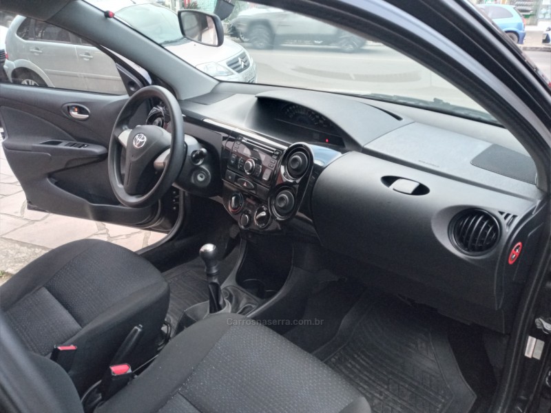 ETIOS 1.3 XS 16V FLEX 4P MANUAL - 2014 - FLORES DA CUNHA