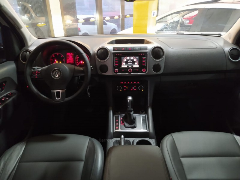 AMAROK 2.0 HIGHLINE 4X4 CD 16V TURBO INTERCOOLER DIESEL 4P AUTOMÁTICO - 2013 - CAXIAS DO SUL