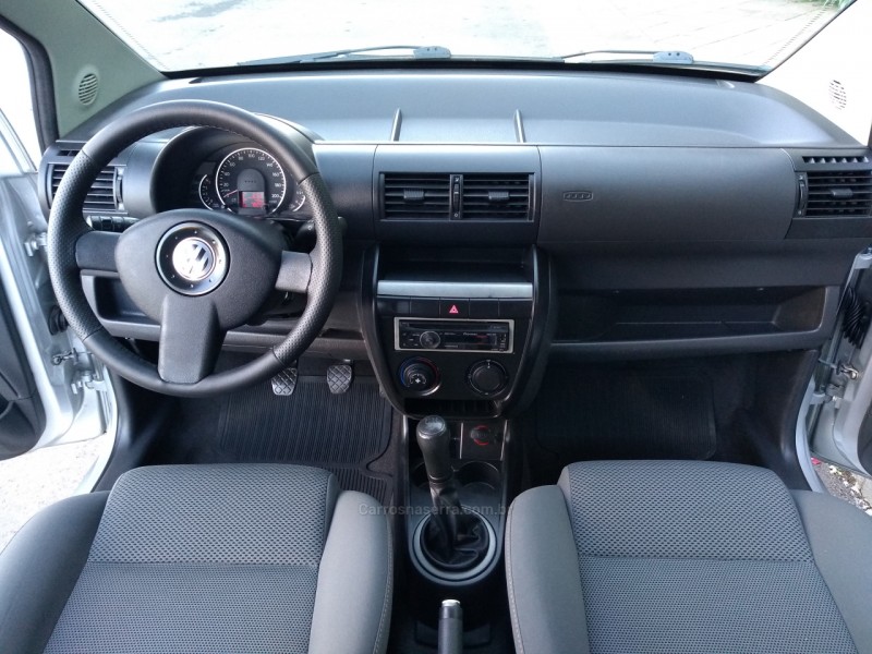 FOX 1.0 MI 8V FLEX 4P MANUAL - 2010 - FARROUPILHA