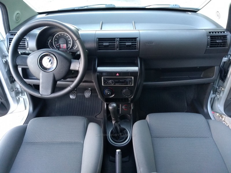 FOX 1.0 MI 8V FLEX 4P MANUAL - 2010 - FARROUPILHA