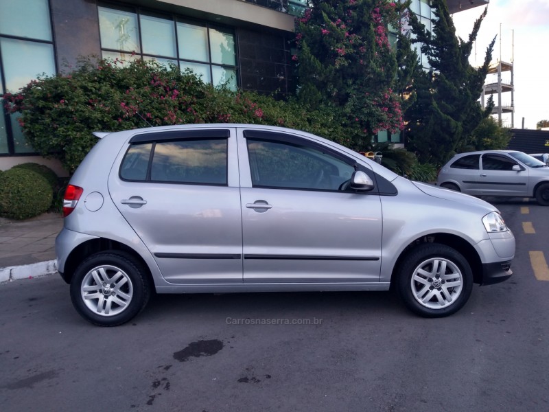 FOX 1.0 MI 8V FLEX 4P MANUAL - 2010 - FARROUPILHA