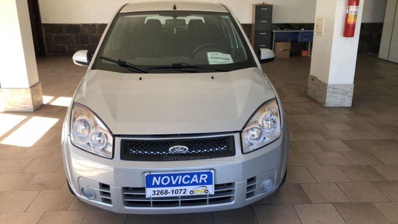 FIESTA 1.6 MPI CLASS 8V GASOLINA 4P MANUAL - 2009 - FARROUPILHA