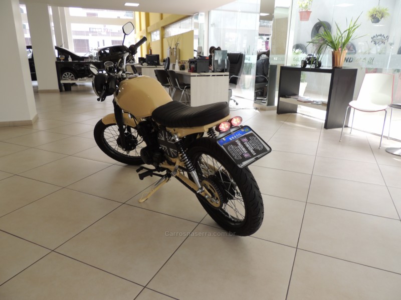YBR 125K - 2006 - FLORES DA CUNHA