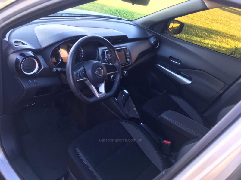 KICKS 1.6 16V FLEX SV PACK PLUS 4P XTRONIC - 2018 - BOM PRINCíPIO