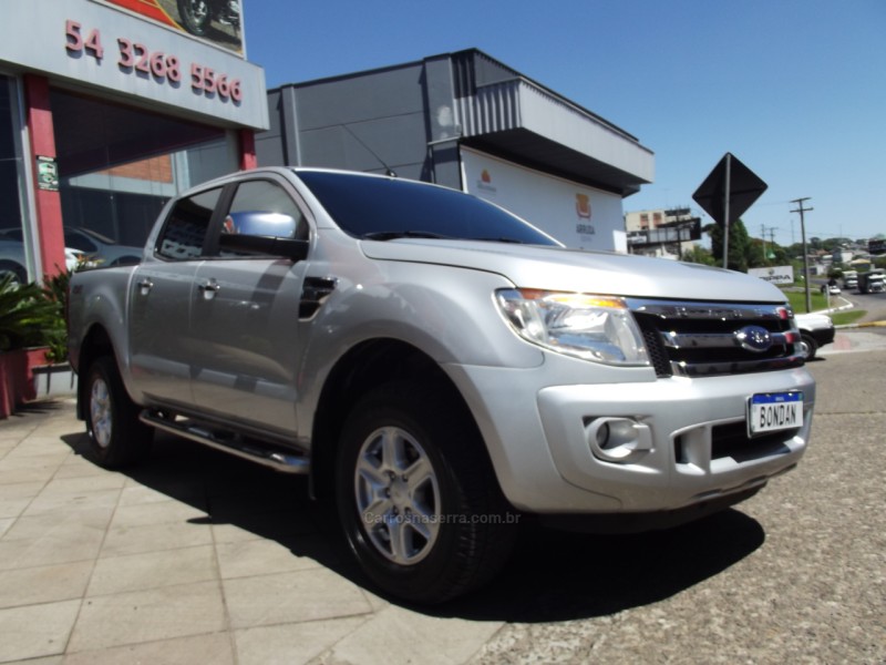 RANGER 3.2 XLT 4X4 CD 20V DIESEL 4P AUTOMÁTICO - 2014 - FARROUPILHA