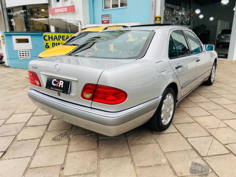 320 E 3.2 6 CILINDROS 24V GASOLINA 4P AUTOMÁTICO - 1997 - CAXIAS DO SUL