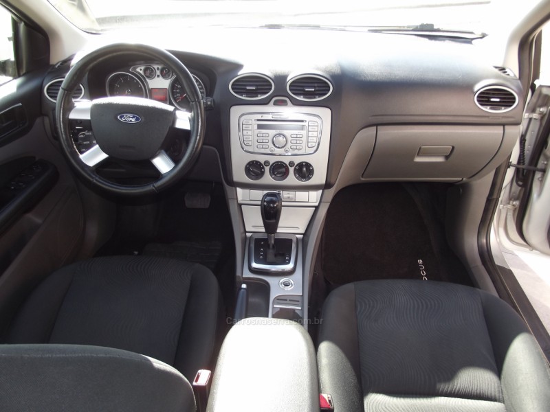 FOCUS 2.0 GLX SEDAN 16V FLEX 4P AUTOMÁTICO - 2013 - FARROUPILHA