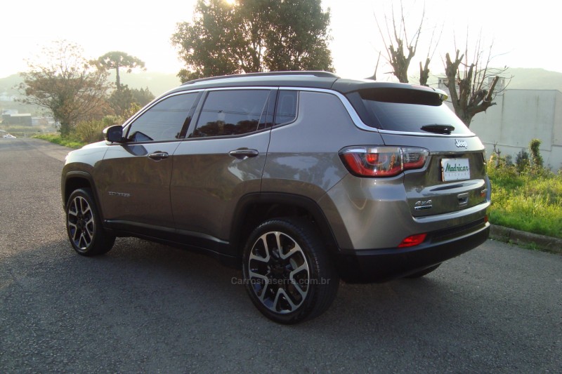 COMPASS 2.0 16V DIESEL LIMITED 4X4 AUTOMÁTICO - 2020 - FLORES DA CUNHA