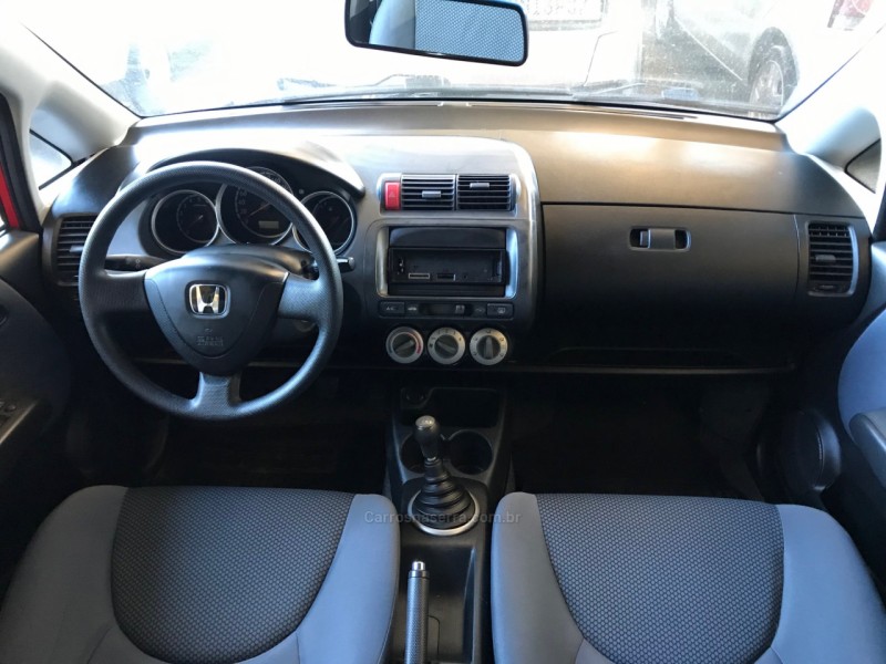 FIT 1.4 LX 8V GASOLINA 4P MANUAL - 2007 - CAXIAS DO SUL