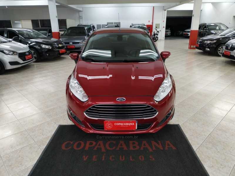 fiesta 1.6 titanium hatch 16v flex 4p automatico 2016 caxias do sul