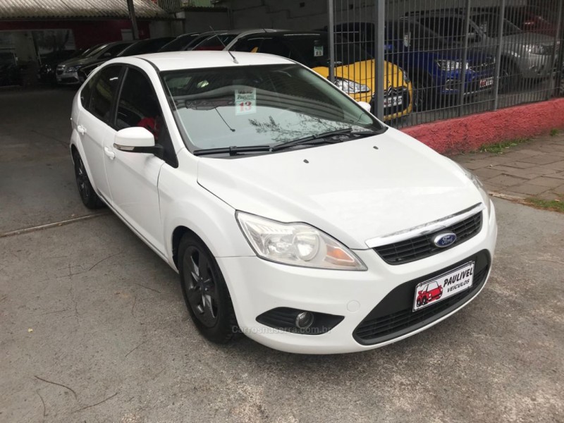 focus 2.0 ha 16v flex 4p automatico 2013 caxias do sul