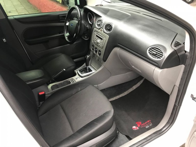 FOCUS 2.0 HA 16V FLEX 4P AUTOMÁTICO - 2013 - CAXIAS DO SUL