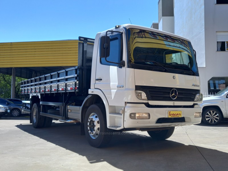 ATEGO 1725  - 2009 - VACARIA