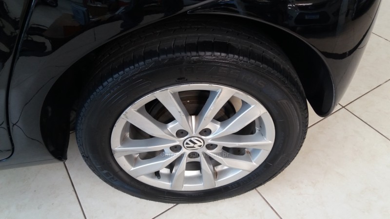 FOX 1.6 MI PRIME 8V FLEX 4P AUTOMATIZADO - 2013 - FARROUPILHA