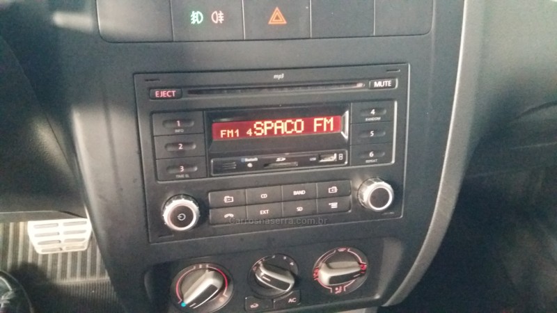 FOX 1.6 MI PRIME 8V FLEX 4P AUTOMATIZADO - 2013 - FARROUPILHA