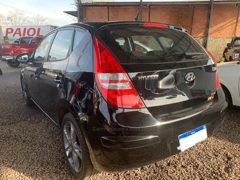 i30 2.0 mpfi gls 16v gasolina 4p automatico 2011 canela
