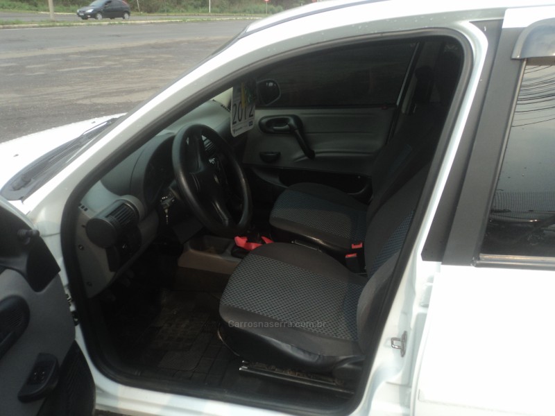 CLASSIC 1.0 MPFI LS 8V FLEX 4P MANUAL - 2012 - FARROUPILHA