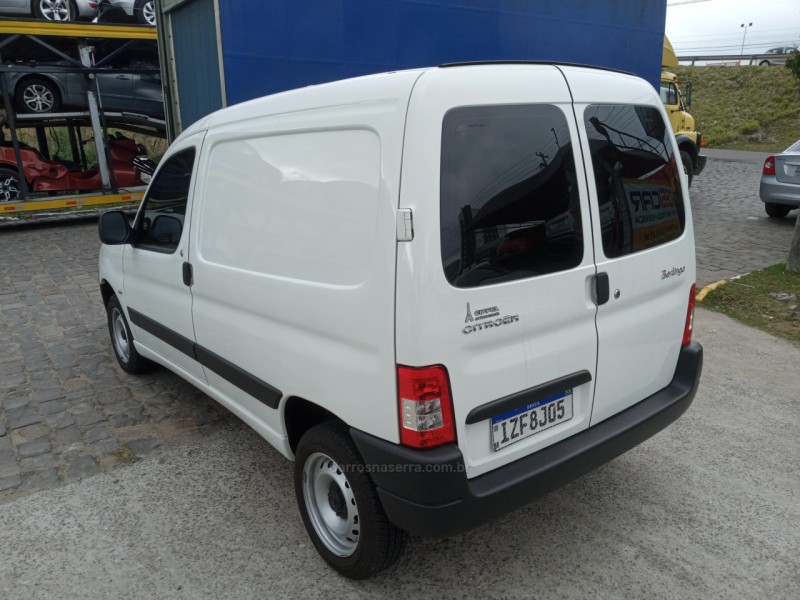 BERLINGO 1.6 BERLINGO FURGÃO 16V FLEX 4P MANUAL - 2019 - FARROUPILHA