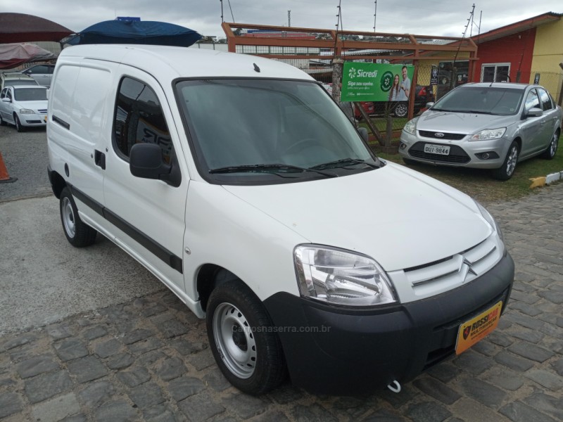 BERLINGO 1.6 BERLINGO FURGÃO 16V FLEX 4P MANUAL - 2019 - FARROUPILHA