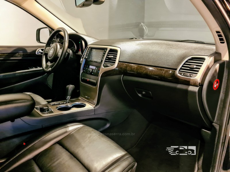 GRAND CHEROKEE 3.6 LAREDO 4X4 V6 24V GASOLINA 4P AUTOMÁTICO - 2011 - BENTO GONçALVES
