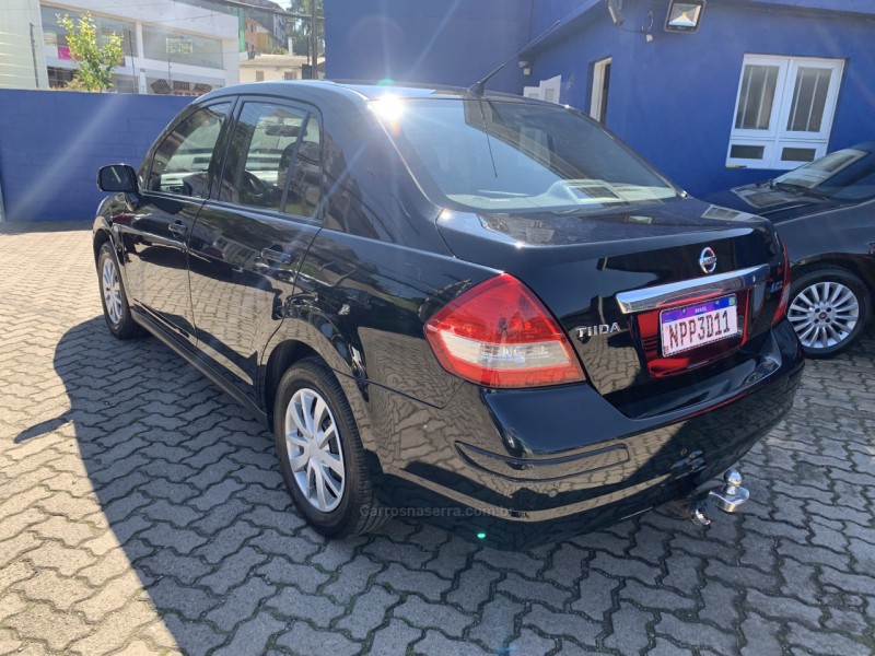 TIIDA 1.8 SEDAN 16V FLEX 4P MANUAL - 2012 - CAXIAS DO SUL