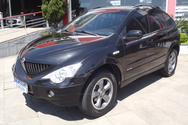ACTYON 2.3 GLX 4X2 16V 150CV GASOLINA 4P AUTOMÁTICO - 2011 - FARROUPILHA