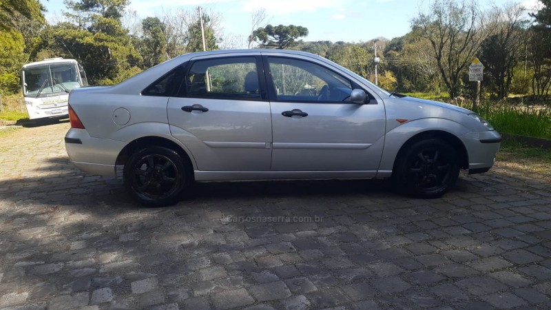focus 1.6 gl sedan 8v flex 4p manual 2005 nova prata
