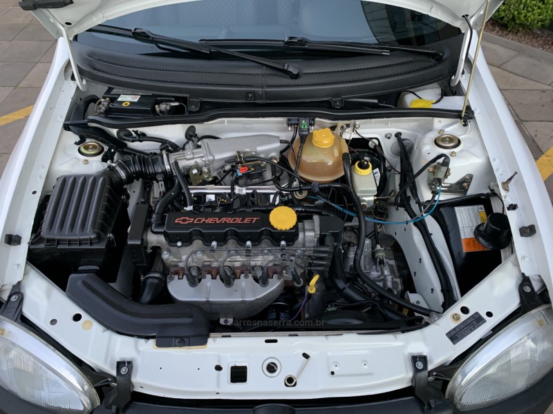 CORSA 1.0 MPFI WIND 8V GASOLINA 2P MANUAL - 1999 - CAXIAS DO SUL